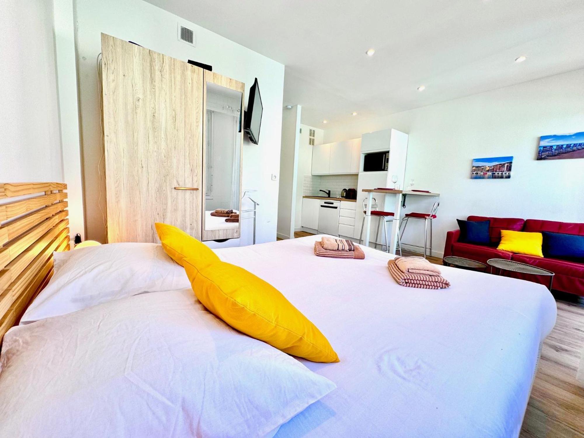 Apartment Riviera - Balcon Lenval Sea View With Ac Promenade Des