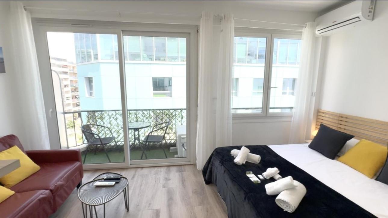 Riviera - Balcon Lenval Sea View With Ac Promenade Des Apartment Nizza